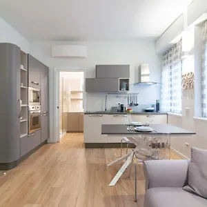 Vittoria Suite_comfort Centro Storico Appartamento Pavia